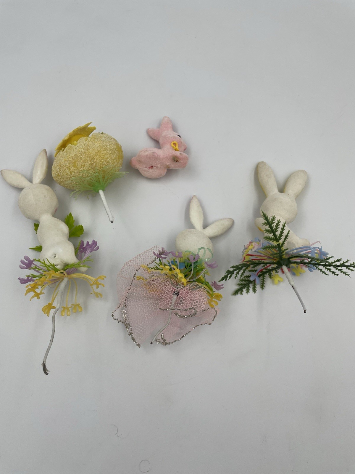 5 VTG Lot Flocked Easter Bunny Rabbit, Egg, Floral Pick Plastic Decoration A20