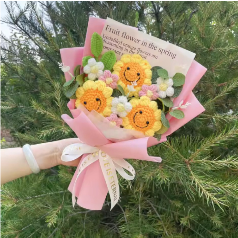 Crochet Sunflower & Rose Bouquet – Knitted Eternal Valentine’s Day Gift