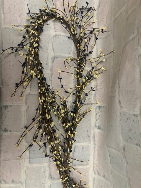 Pip Berry Garland Navy & Cream MIX 4′ FULL BEAUTIFUL BERRIES