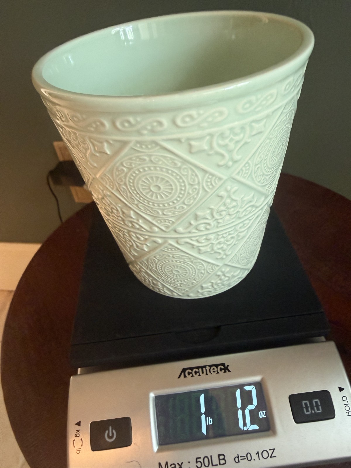 Lt. Green Floral Relief Pattern Ceramic Vase, Plant Pot or Utensil Holder 5.5″