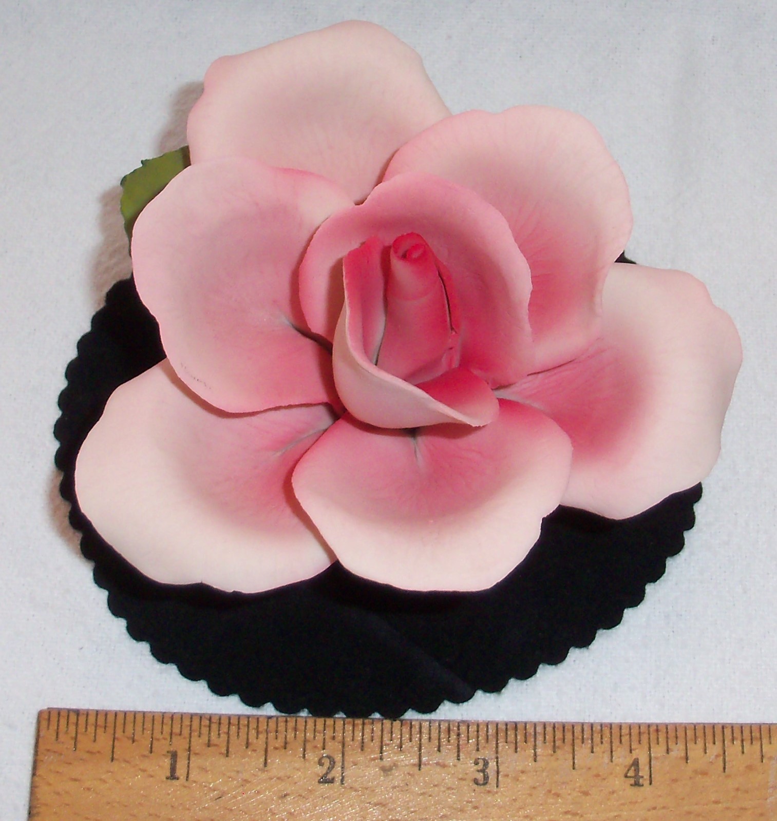 CAPODIMONTE PORCELAIN PINK ROSE BY NAPOLEON OF ITALY – CLASSIC LADIES GIFT
