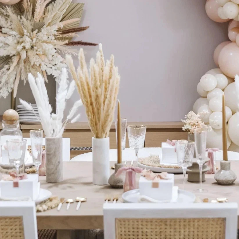 15 Stems Natural WhiteDried Pampas Grass – Fluffy Reed Grass for Home & Wedding