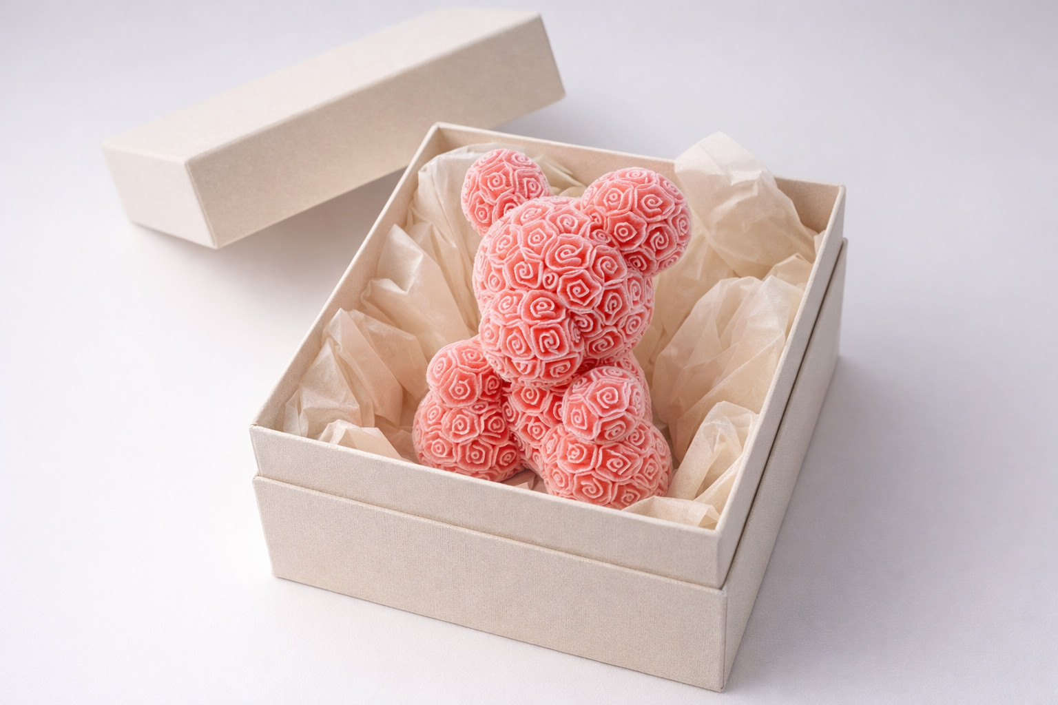 Rose Bear Decorative Figurine – Valentine’s Day Gift, Home Decor Sculpture