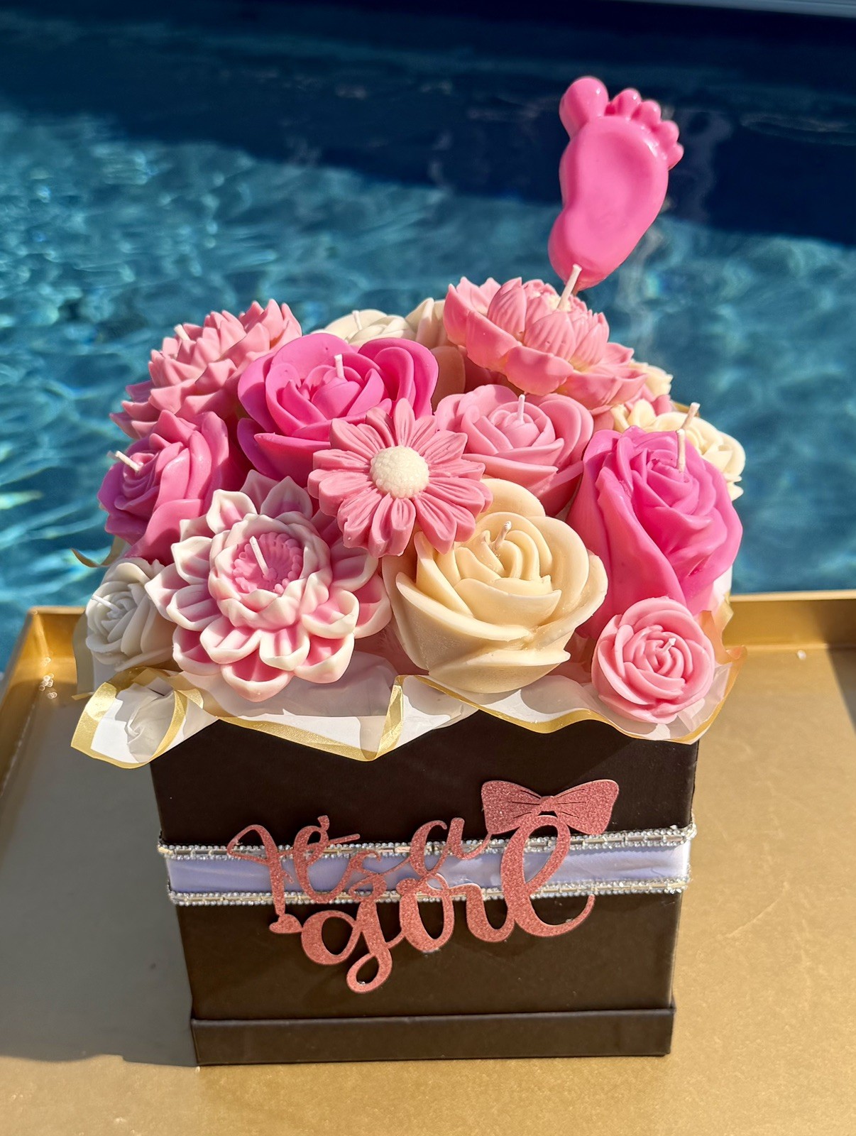 Handmade Scented Candle Bouquet – Luxury Flower Candle Gift Box- It’s A Girl