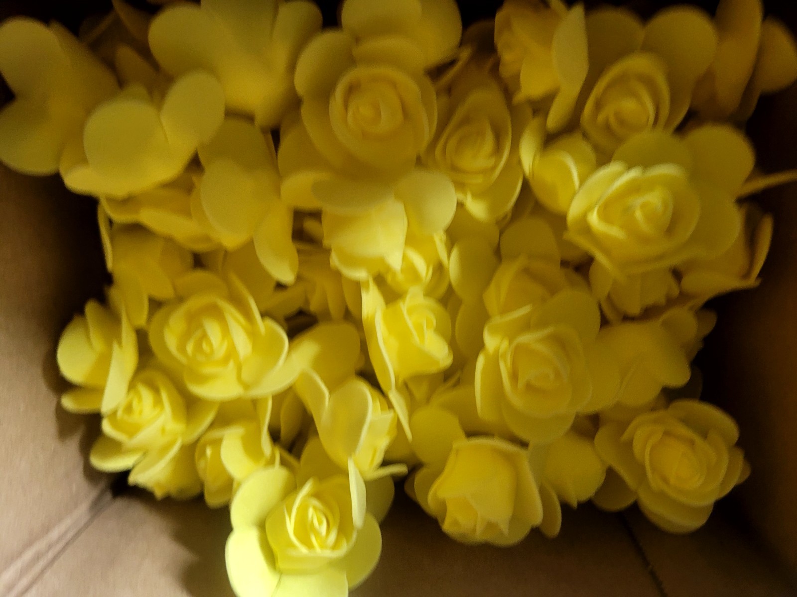 Yellow Wedding Roses – 100 PCS Real Touch Fake Foam Flowers. Crafts. Party Decor