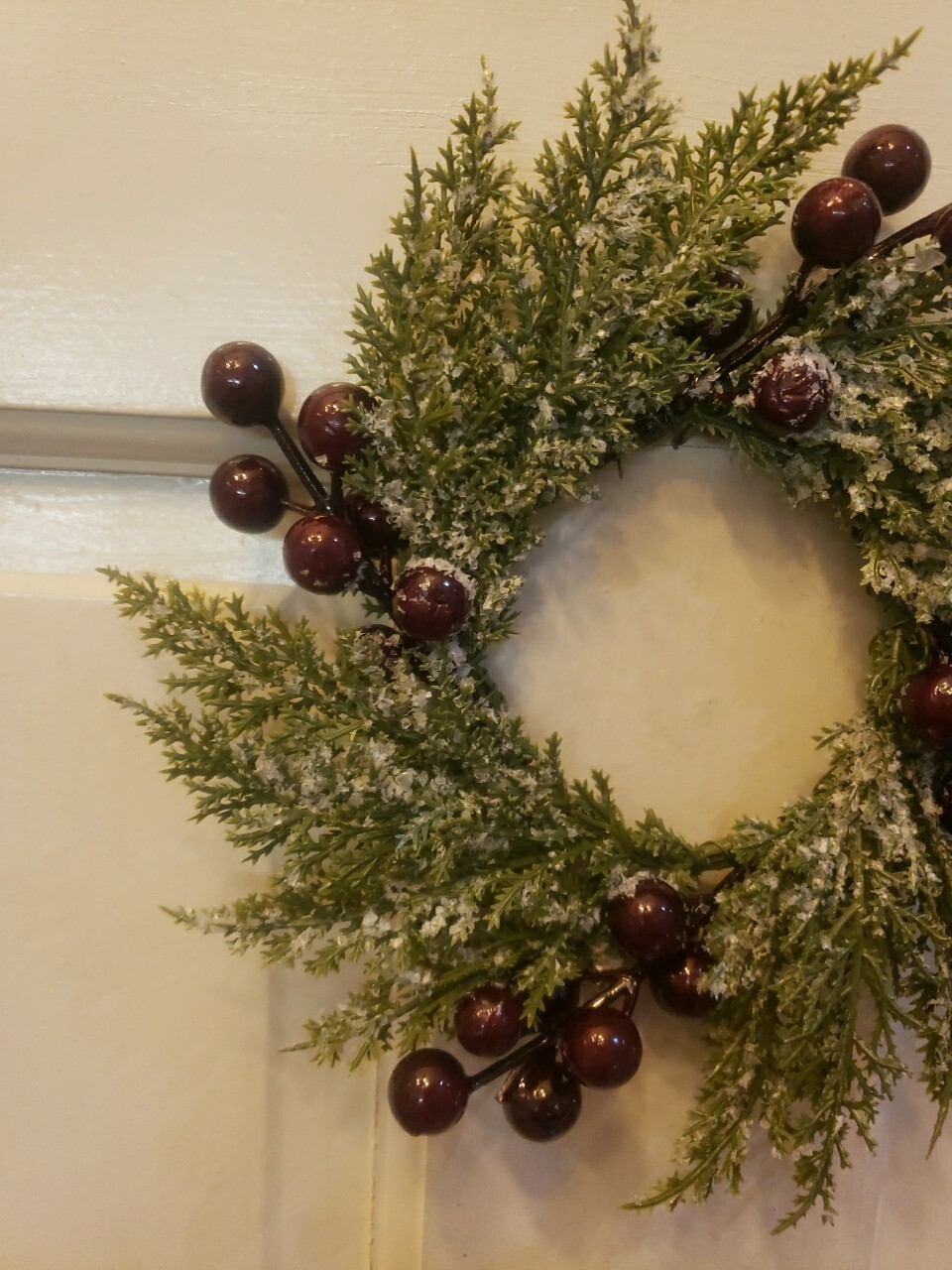 PAIR Farmhouse Primitive FROSTED CRANBERRY CEDAR PINE CANDLE RING 3″ CENTERS