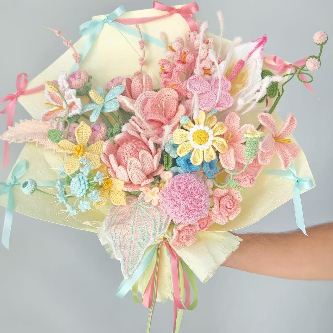 Crochet Flower Bouquet Handmade Yarn Birthday Artificial Flowers Gift for Her