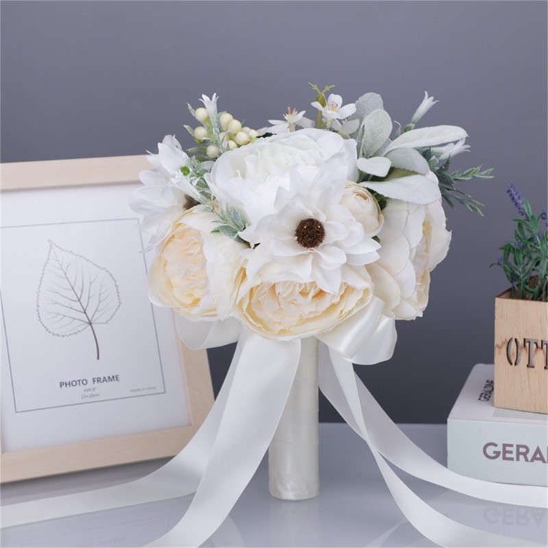 White Silk Flowers Ornament Handheld Flowers Wedding Valentine Day Party Decor