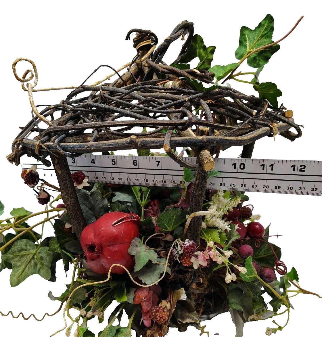 Hanging Wicker Twig Basket Faux Vine Berry Floral Arrangement Gazebo Bird Cage