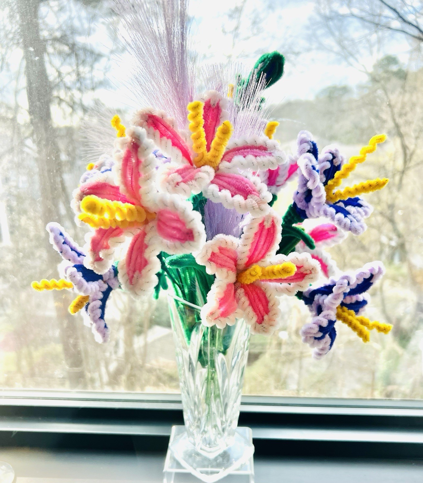 Original Handmade 6 pcs Pipe Cleaners Flowers Branches In The Vase .
