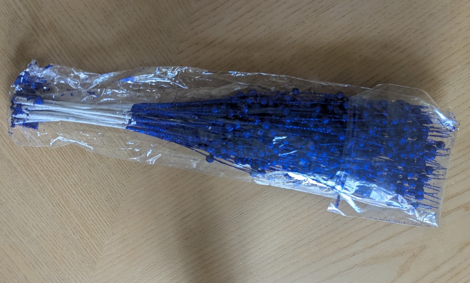 10 Pcs 17” Blue Berry Stems Glitter Picks for Tree Wreath ,Vase, Xmas DIY Decor