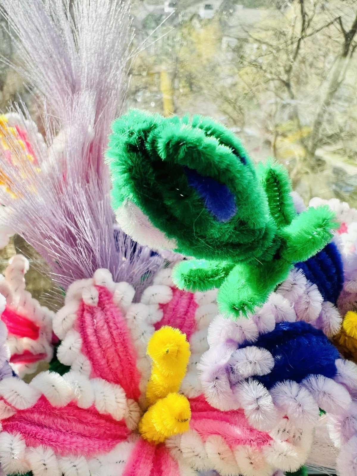 Original Handmade 6 pcs Pipe Cleaners Flowers Branches In The Vase .