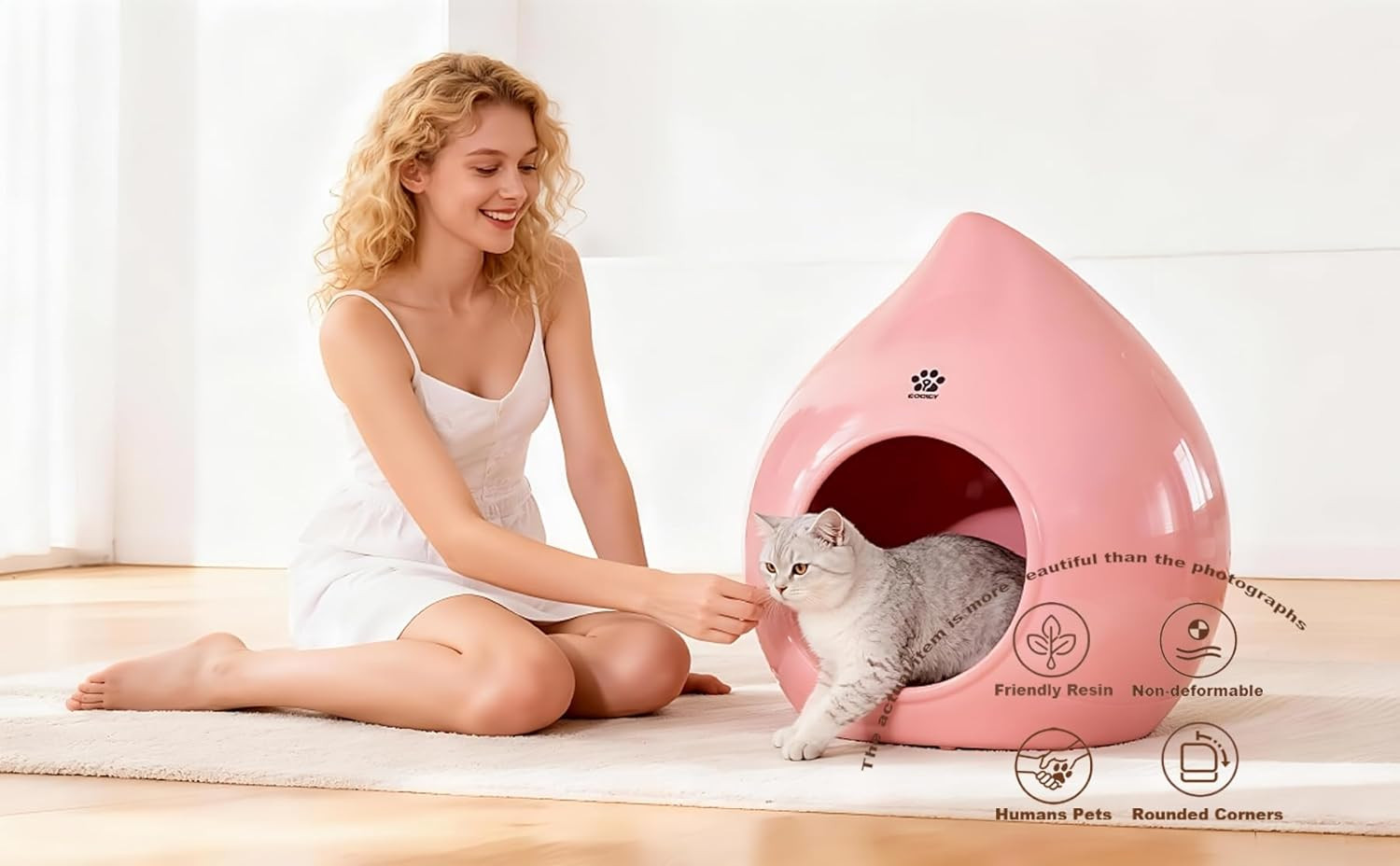 Chic Peach-Shaped Eco-Resin Pet Bed – Space-Saving Pink Decor