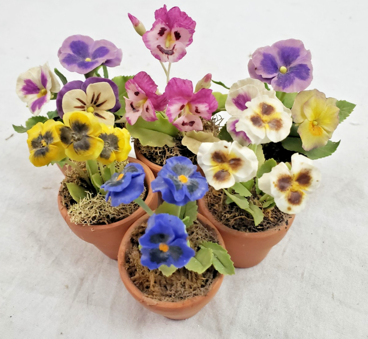 SET OF 6 GLOXINIA ARTIFICIAL FLOWERS IN PLANT POTS MINIATURES