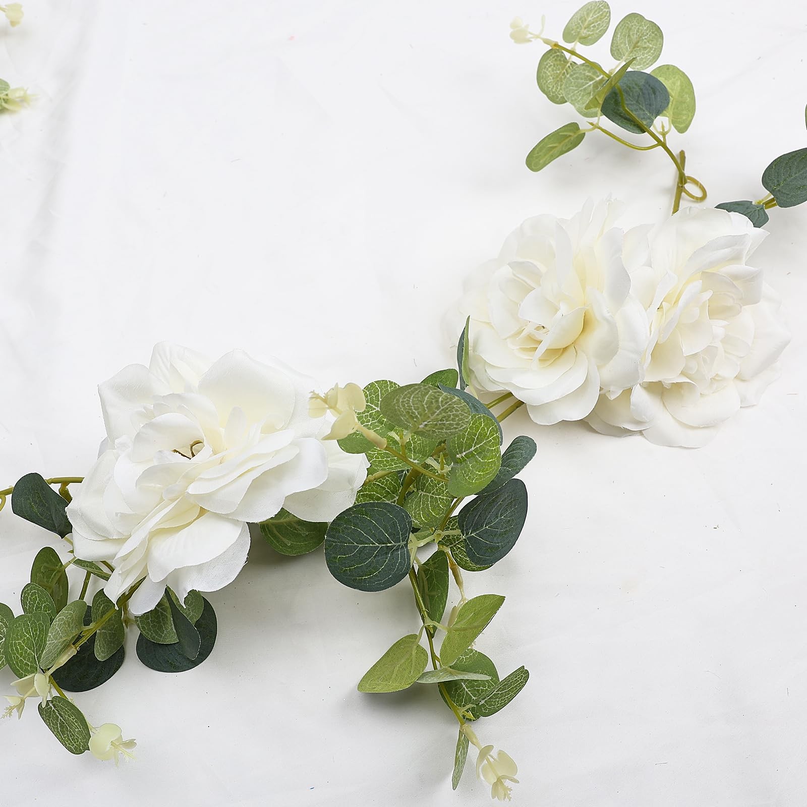 50 PCS Artificial Silk Roses Flower Heads for Wedding Decorations White DIY