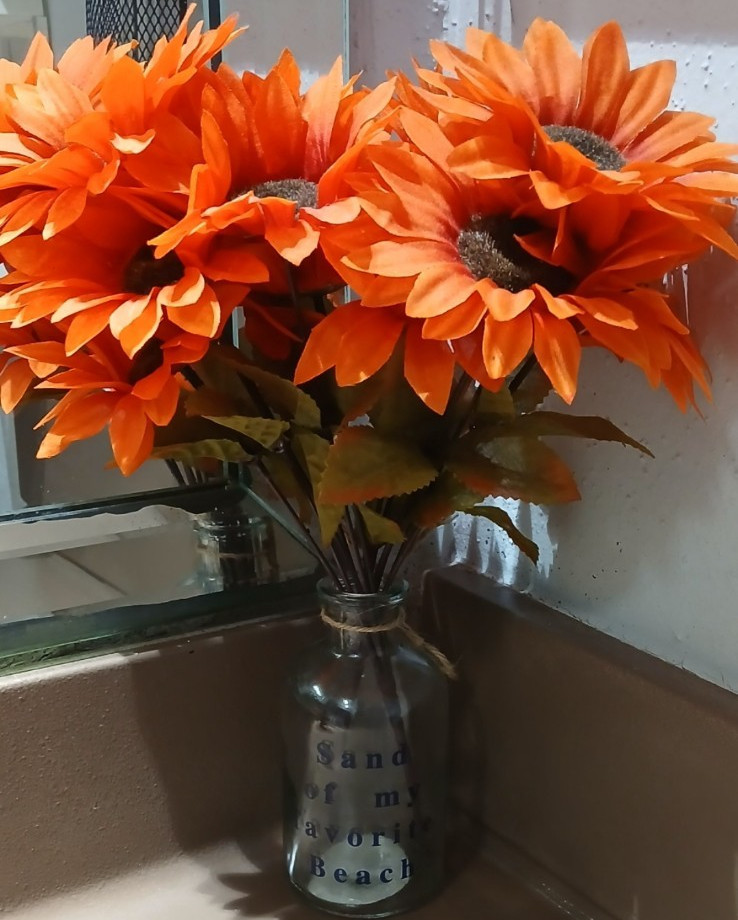 Artificial Silk Orange Sunflower Flower Arrangement in Glass Bottle Vase, Green