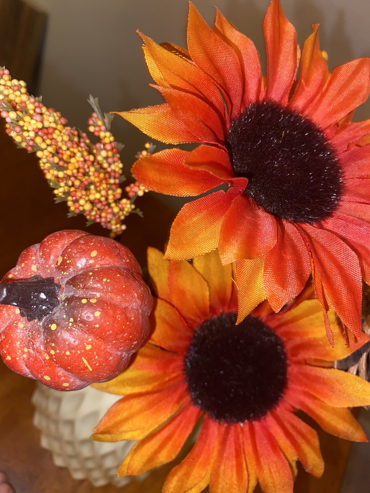 Autumn Fall Décor Flowers Pumpkins. & Garland Floral Arrangement Gift Set