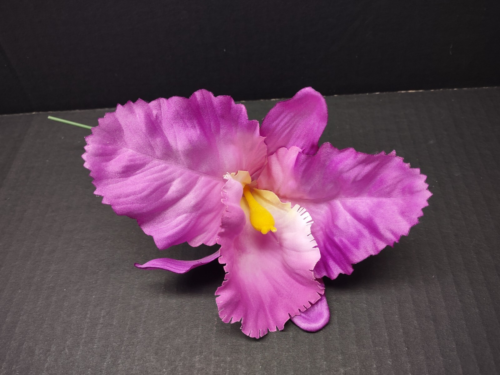 Artificial single cattleya orchid blossom FUCHSIA