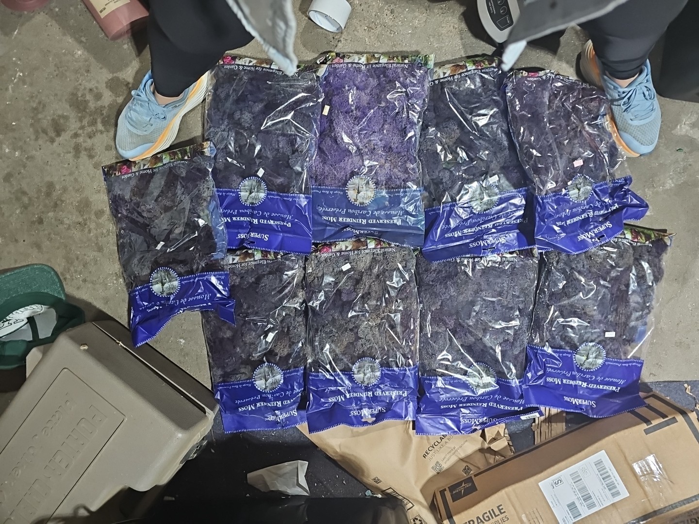 Quality Growers Preserved Reindeer Moss Purple/blue/grey/black 9 Bags