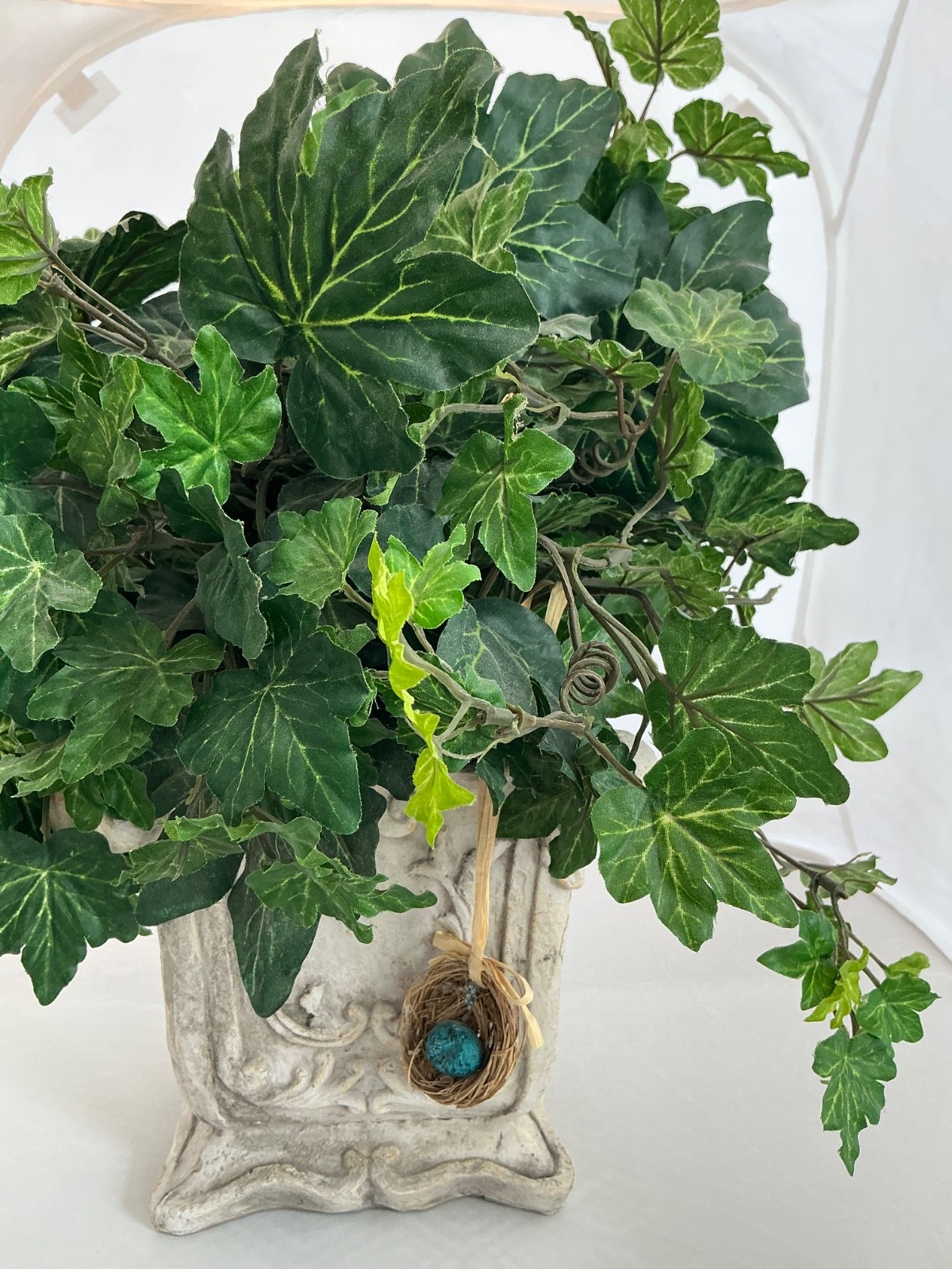 Charming French Country NDI faux English Ivy planter, vase 6” x 7”, 14” total