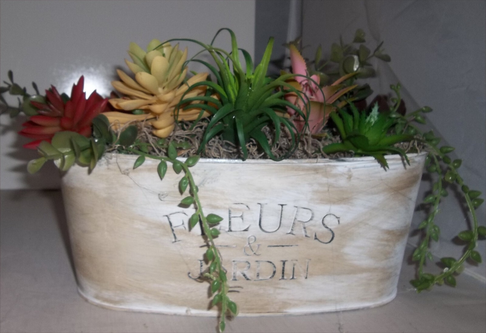 Sedum Floral Arrangement Home Table Decoration Farm House Tin Flower pot