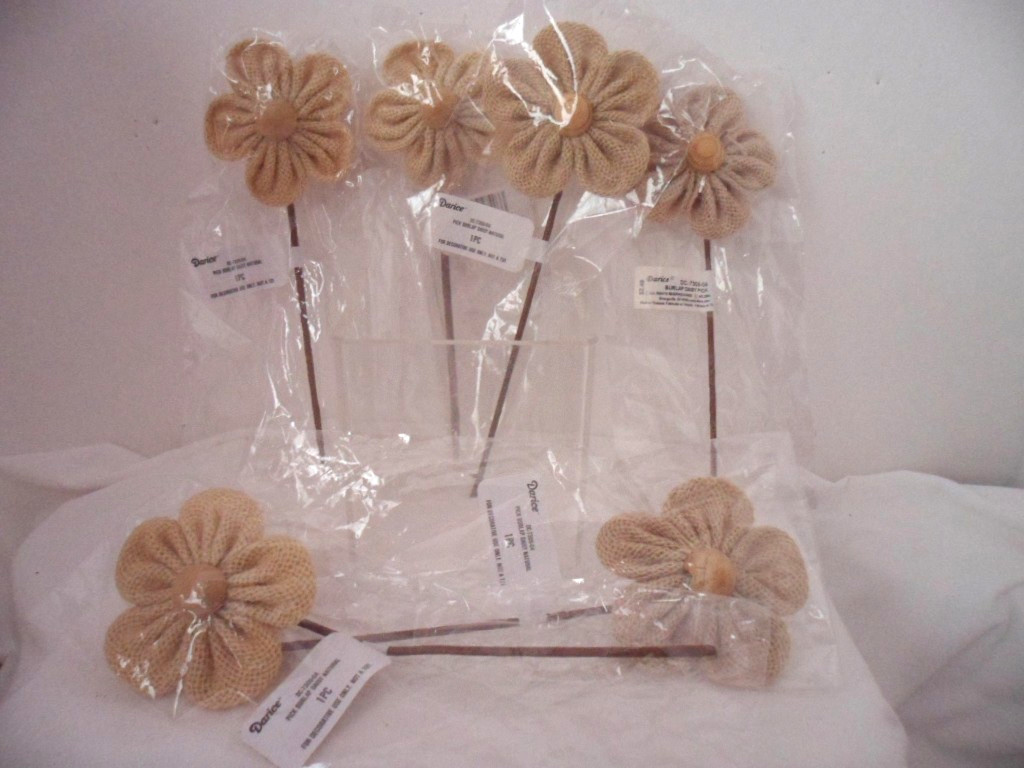 Set of 6 Darice Burlap Daisy Flower Stemmed Picks 3″x8″
