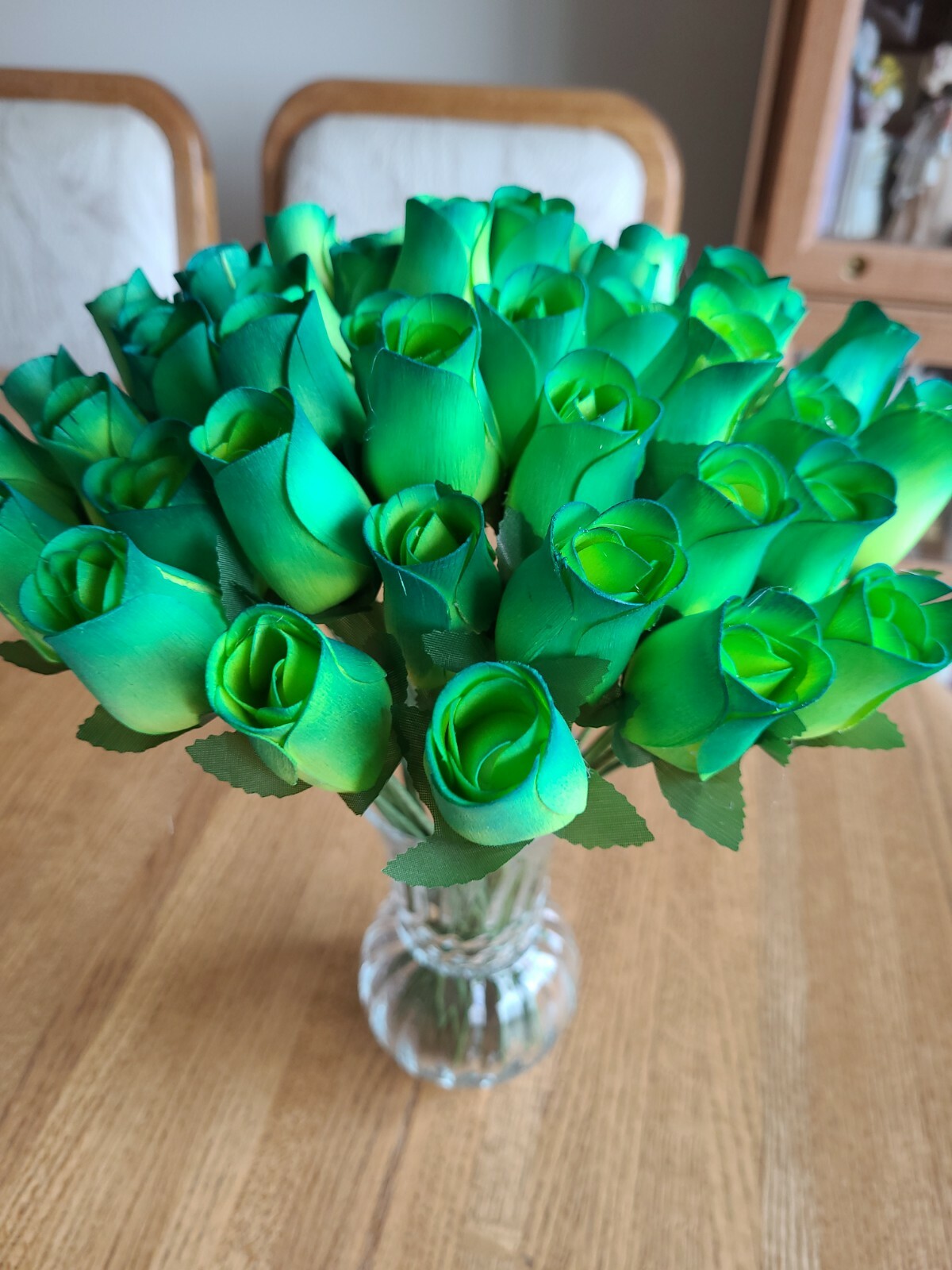 1 DOZEN – LIGHT GREEN/GREEN WOODEN ROSE BUDS 5 X 8 ARTIFICIAL FLOWERS