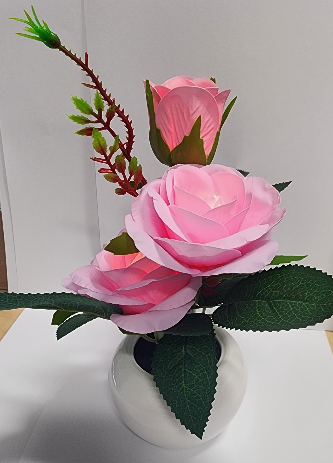 EMINGSKY Pink Artificial LED Rose Flowers with Glass Vase Table Lamp Night Light