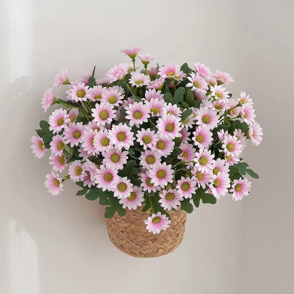 Chamomile Daisy Bouquet Made of Silk and Plastic for Living Room Bedroom Decor