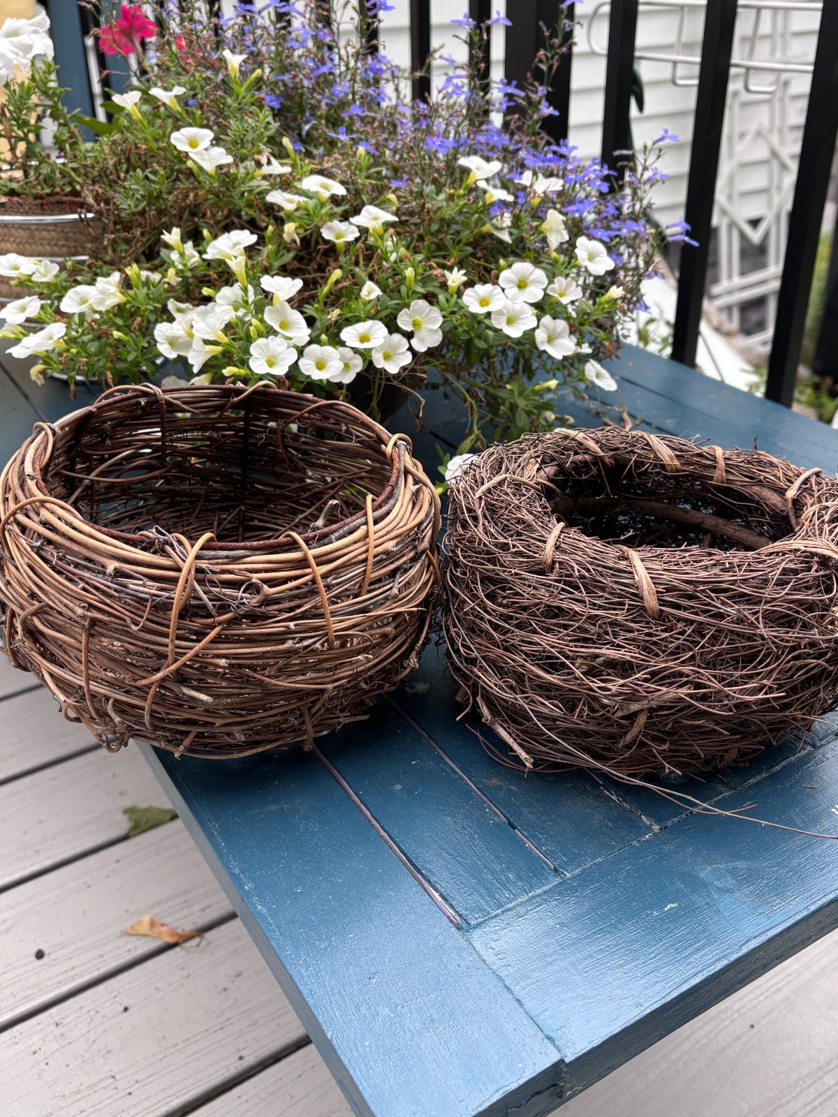 Rustic Natural Twig Bird Nest Baskets – Hand-Woven Vine Decor – Farmhouse/Crafts