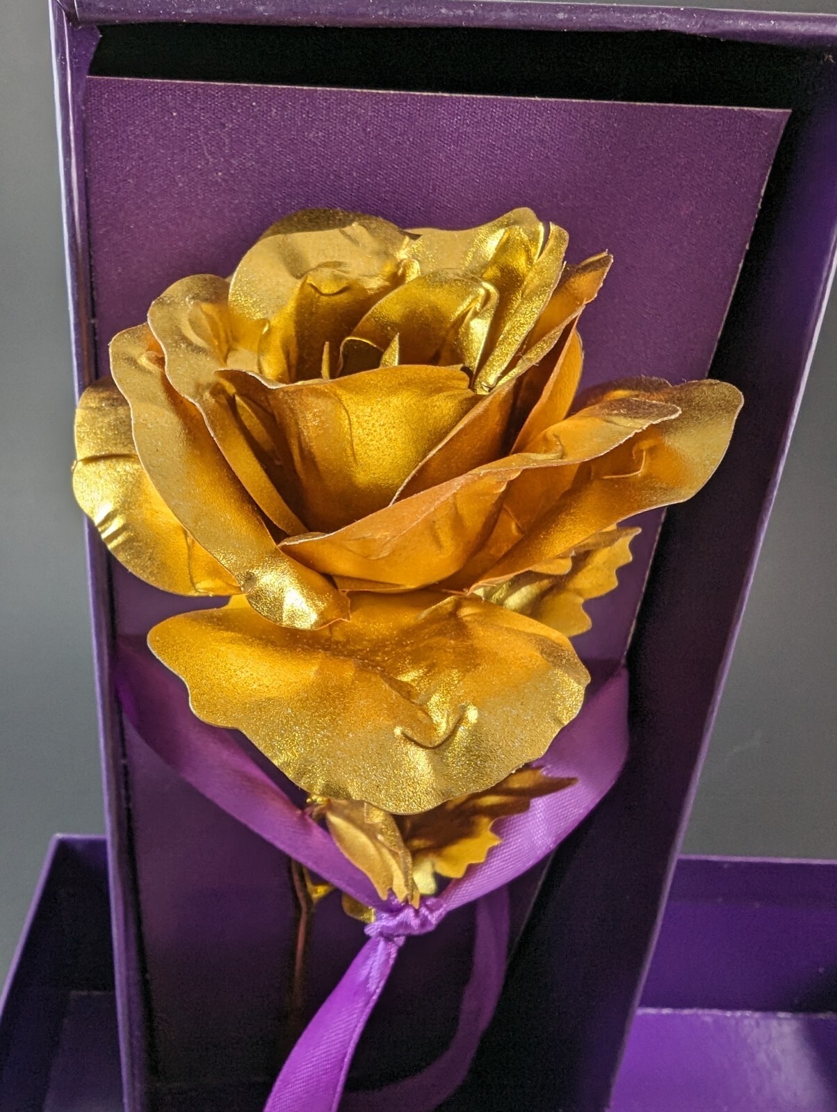 Genuine 24K Gold Rose. 10 inch tall. Forever rose.