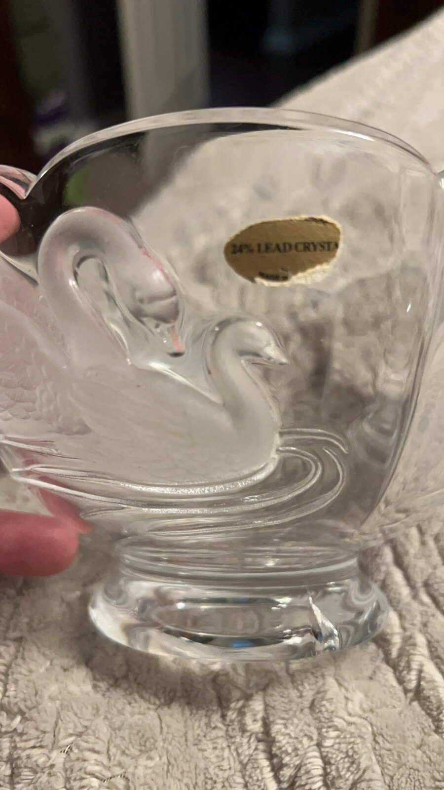 Teleflora 24% Lead Crystal Frosted Swan Round Bowl Centerpiece 4.25″ tall by 6″