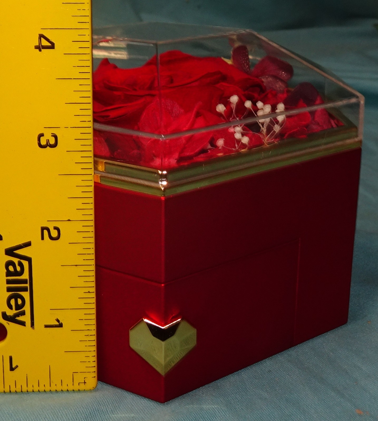 new open box Preserved Real Red Rose Gift Box with Heart Necklace Eternal Flower
