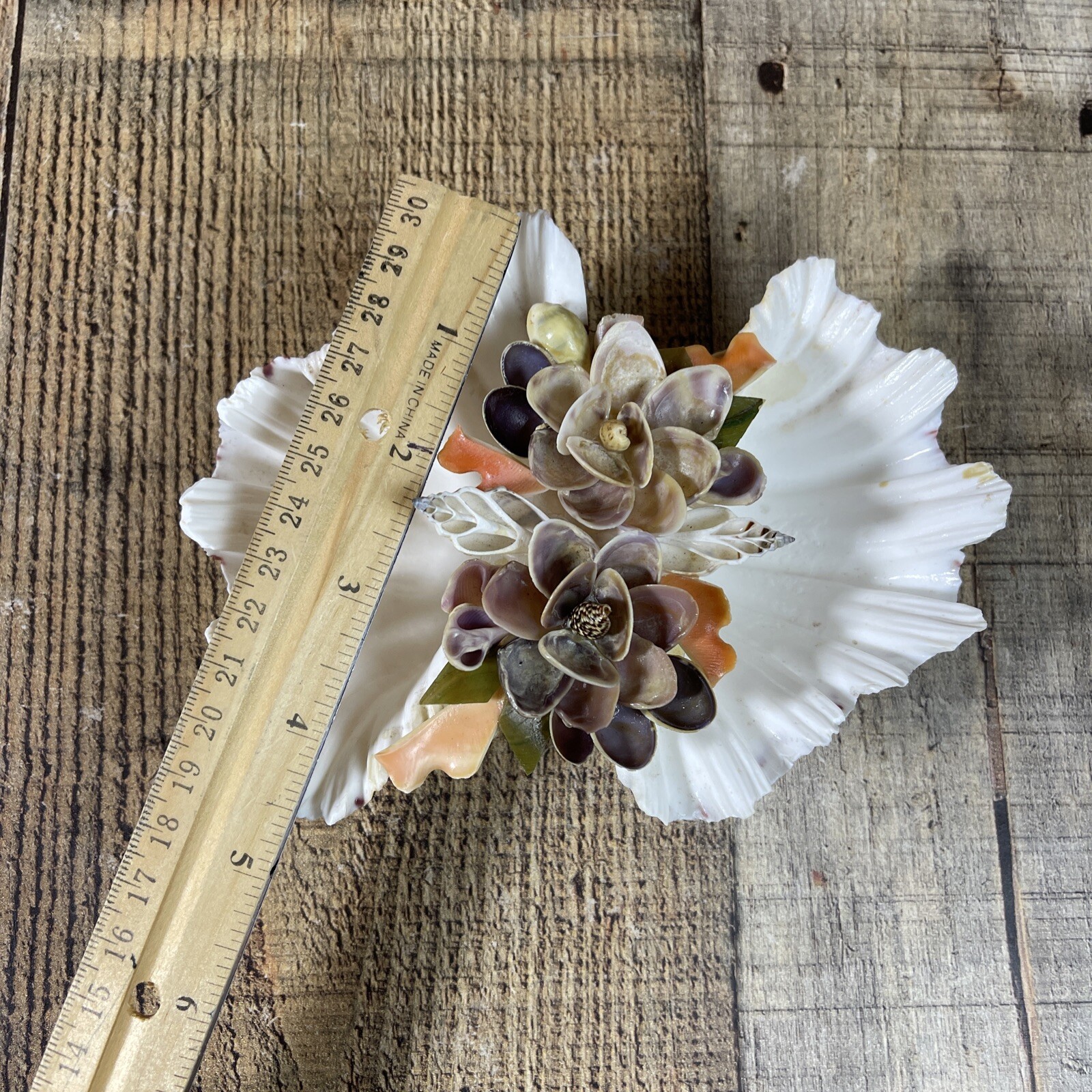 Handcrafter Shell floral motif Dish white peach green tones