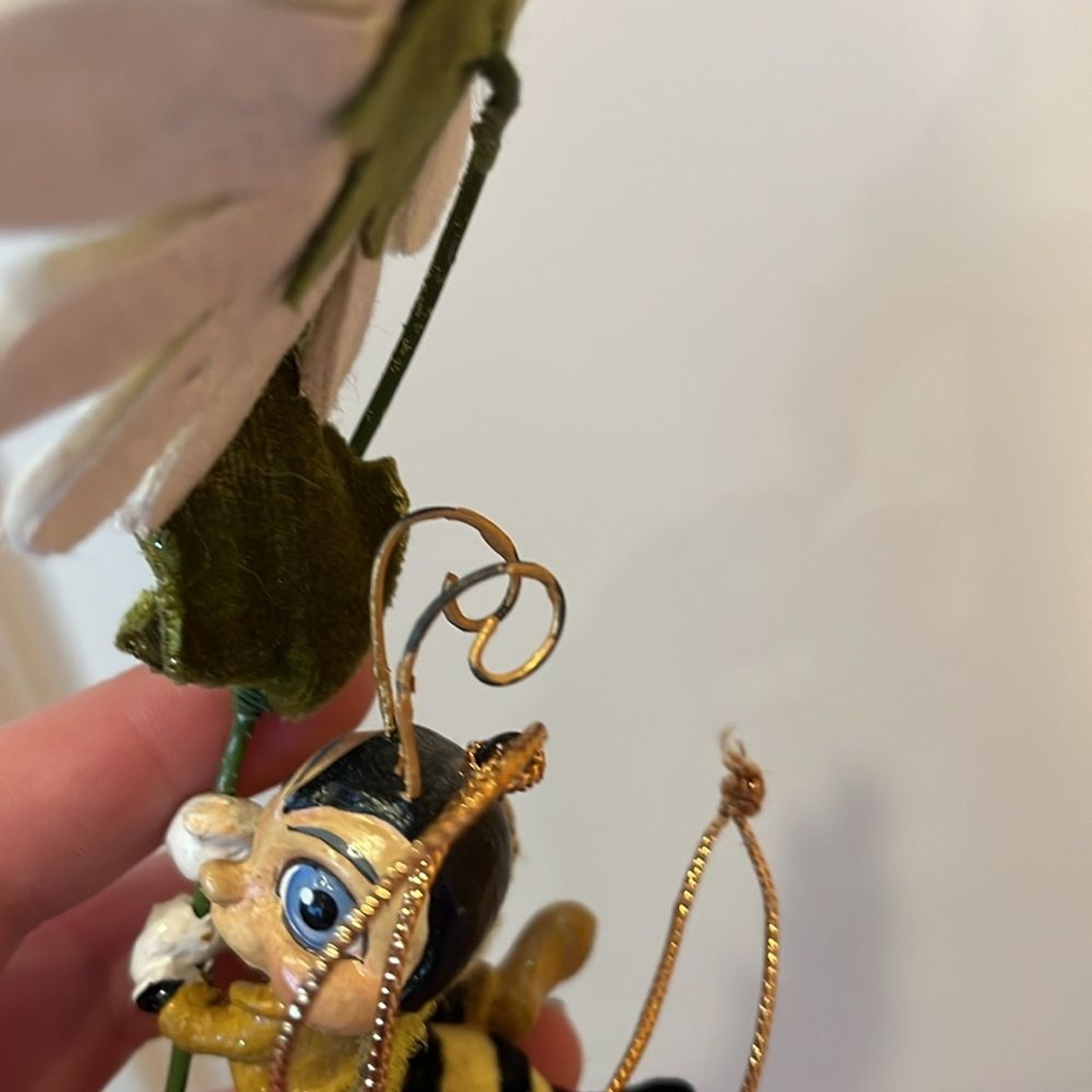 Glittery Bee and Flower Ornament