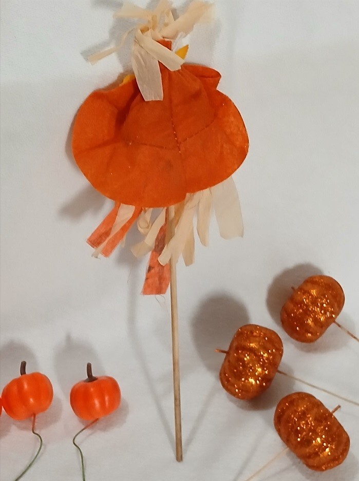 Fall / Autumn / Harvest Time / Halloween Bouquet Add Ins Decoration 8 Pieces