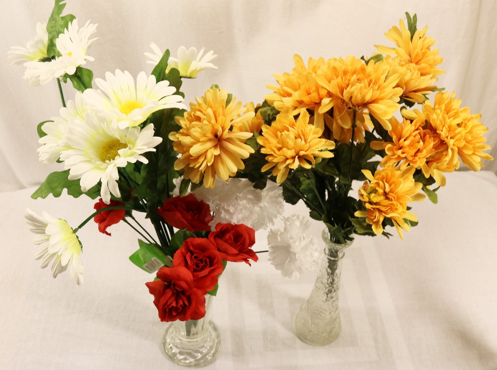 Artificial Flowers Large Lot Various Types & Colors + 6 Vases Read Description