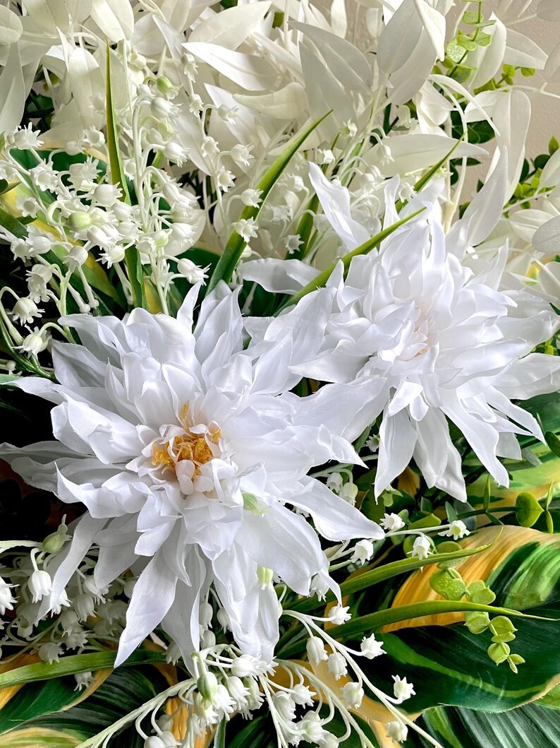 Fancy Tropical White Centerpiece Oasis Living Dining Room Decor Bedroom Accent