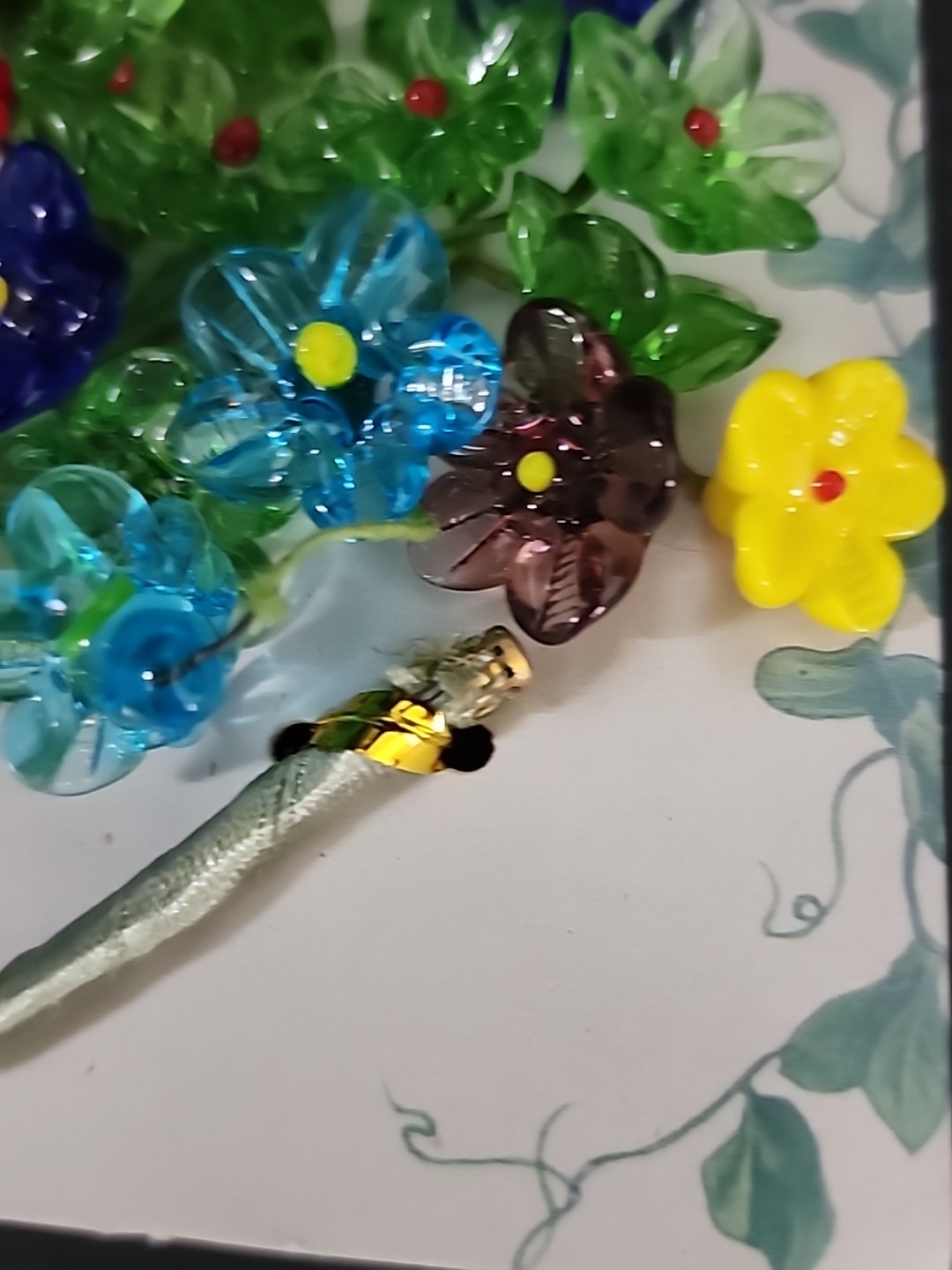 24 Mini Glass Flowers Wire Stem Bouquet Red Blue Yellow Green Purple NOS Lot 3