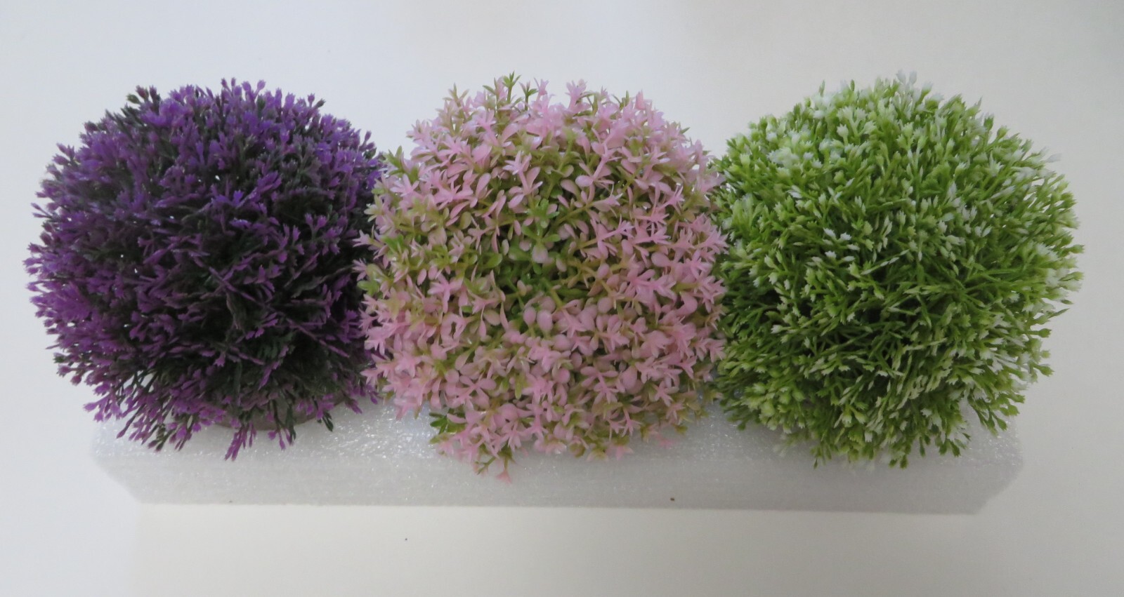 Artificial Plastic Mini Plants Unique Fake Fresh Green Grass Flower in Gray Pot