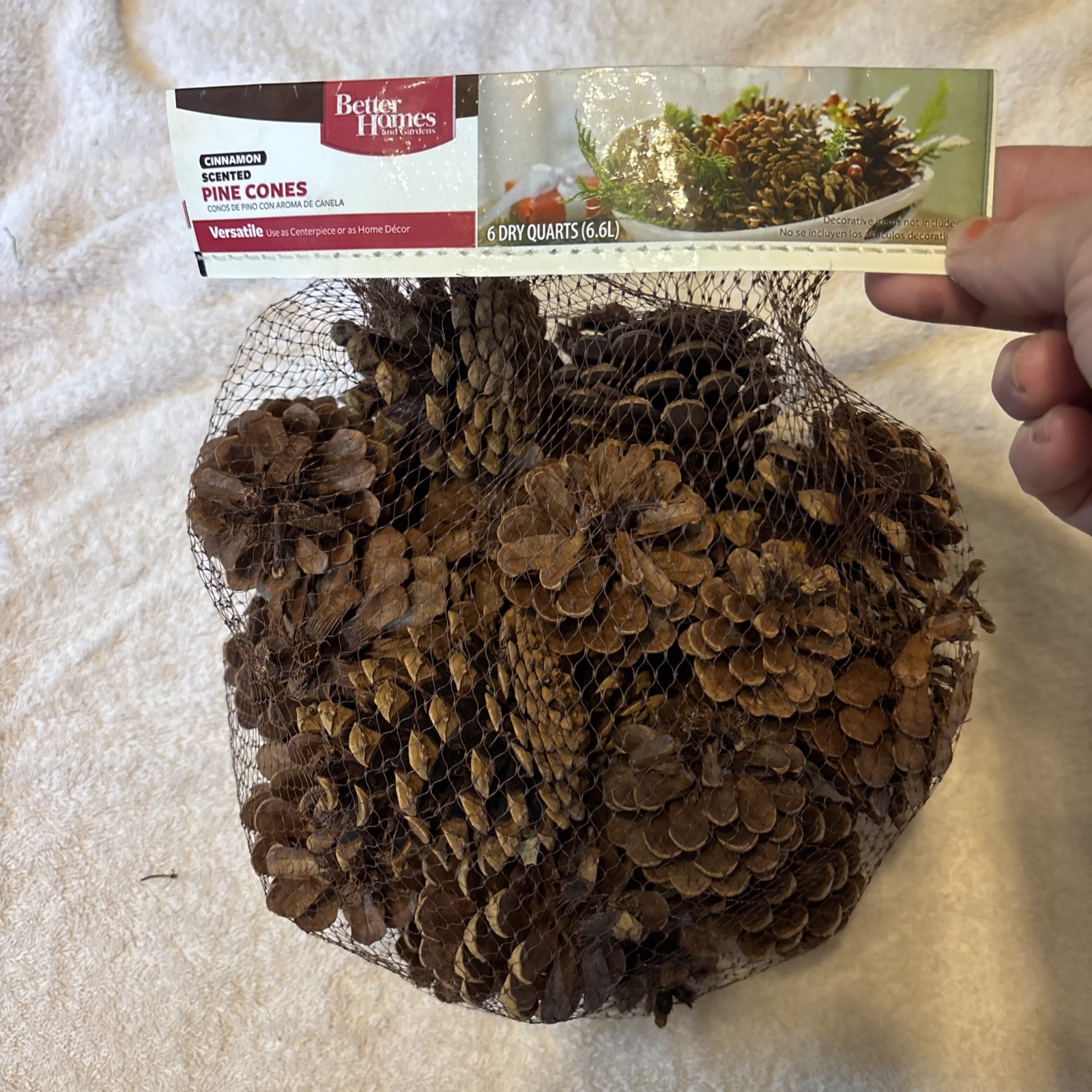 NIP Better Homes And Gardens Cinnamon Scented Pinecones 6 Dry Qts. Brown/decor