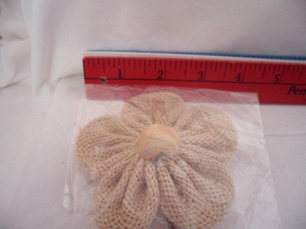 Set of 6 Darice Burlap Daisy Flower Stemmed Picks 3″x8″