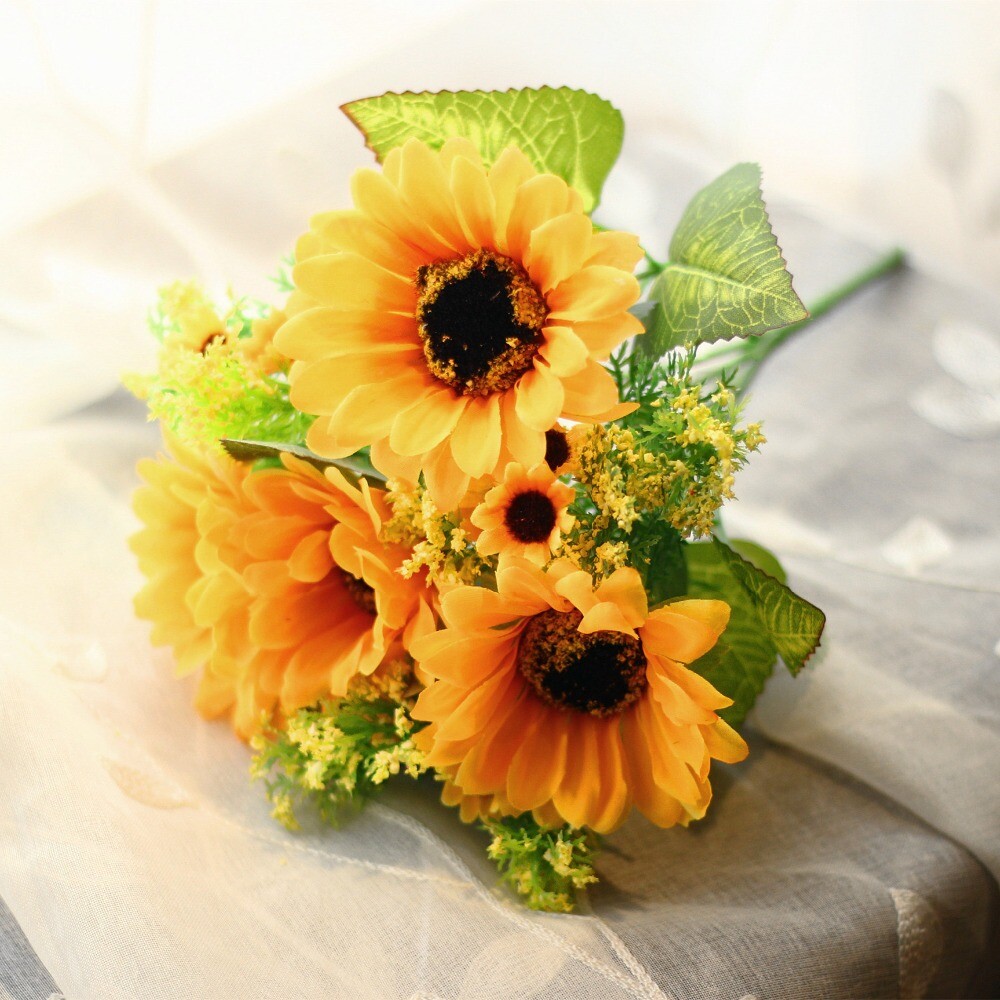 Artificial sunflower silk high quality beautiful bouquet holiday home decoration