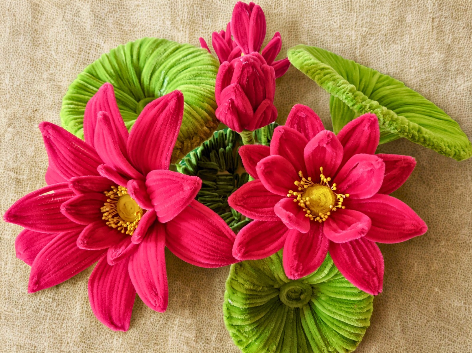Handmade Pipe Cleaner Lotus Flower Pot | Vibrant Home Décor | Unique Gift Idea