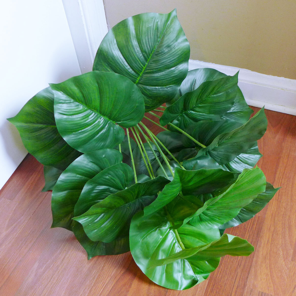 Artificial Fake Plants 20″ Height Bush Tree Home Decoration (18 Large Leaves)