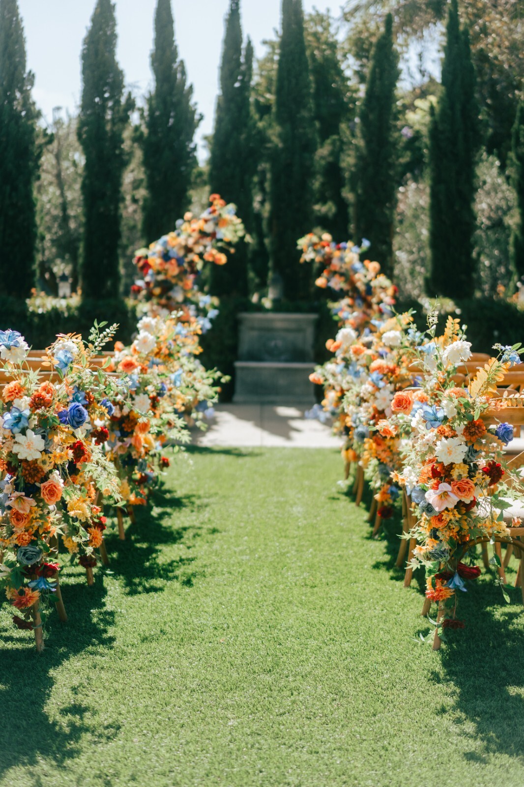 artificial flowers for wedding decorations, 1 set of arch, 10 set of chair decor