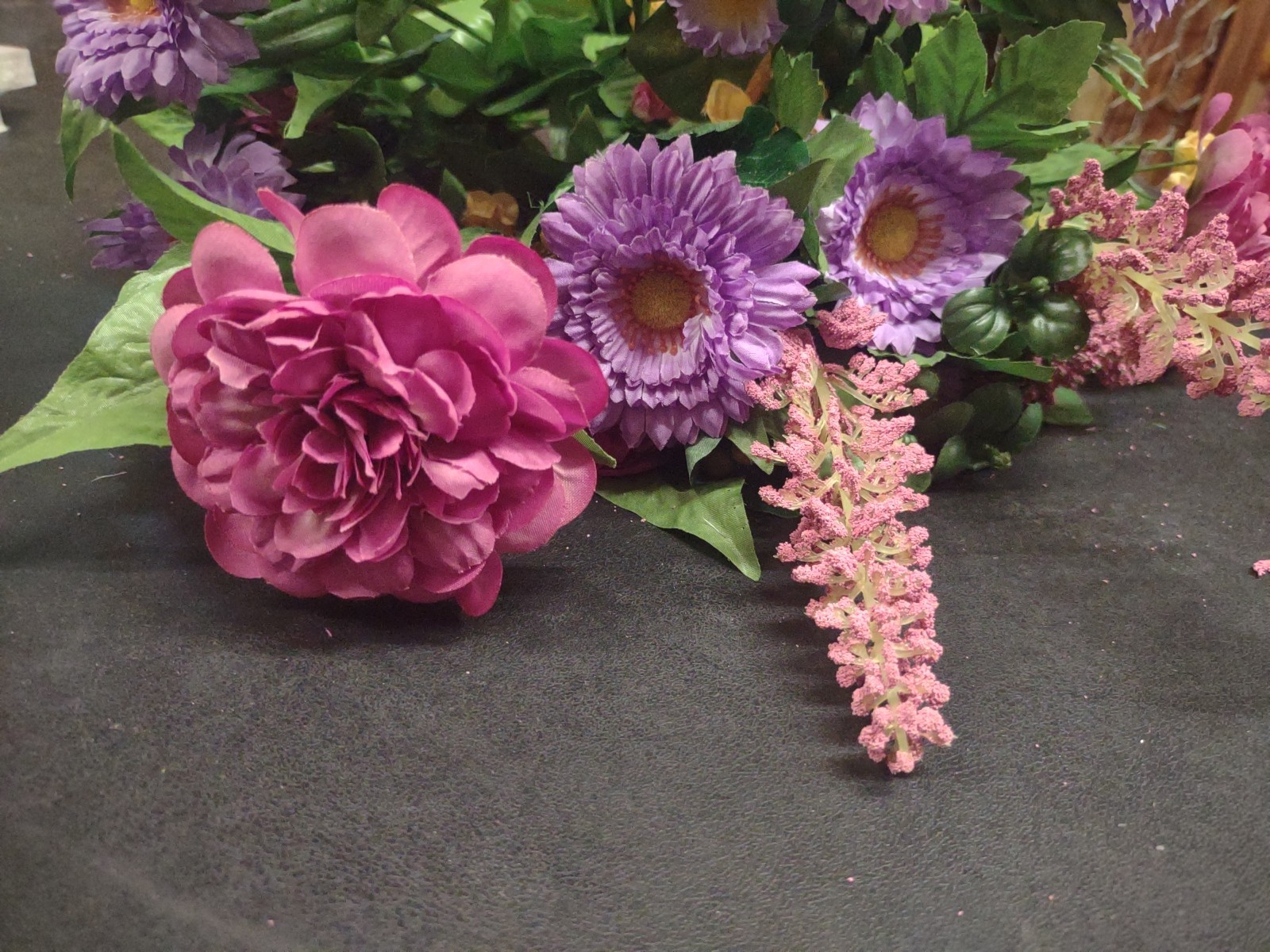 20″ Grand Mixed Bouquet, 17 Stems, Silk Dahlia, Aster, Astilbe, Lavender & Mauve