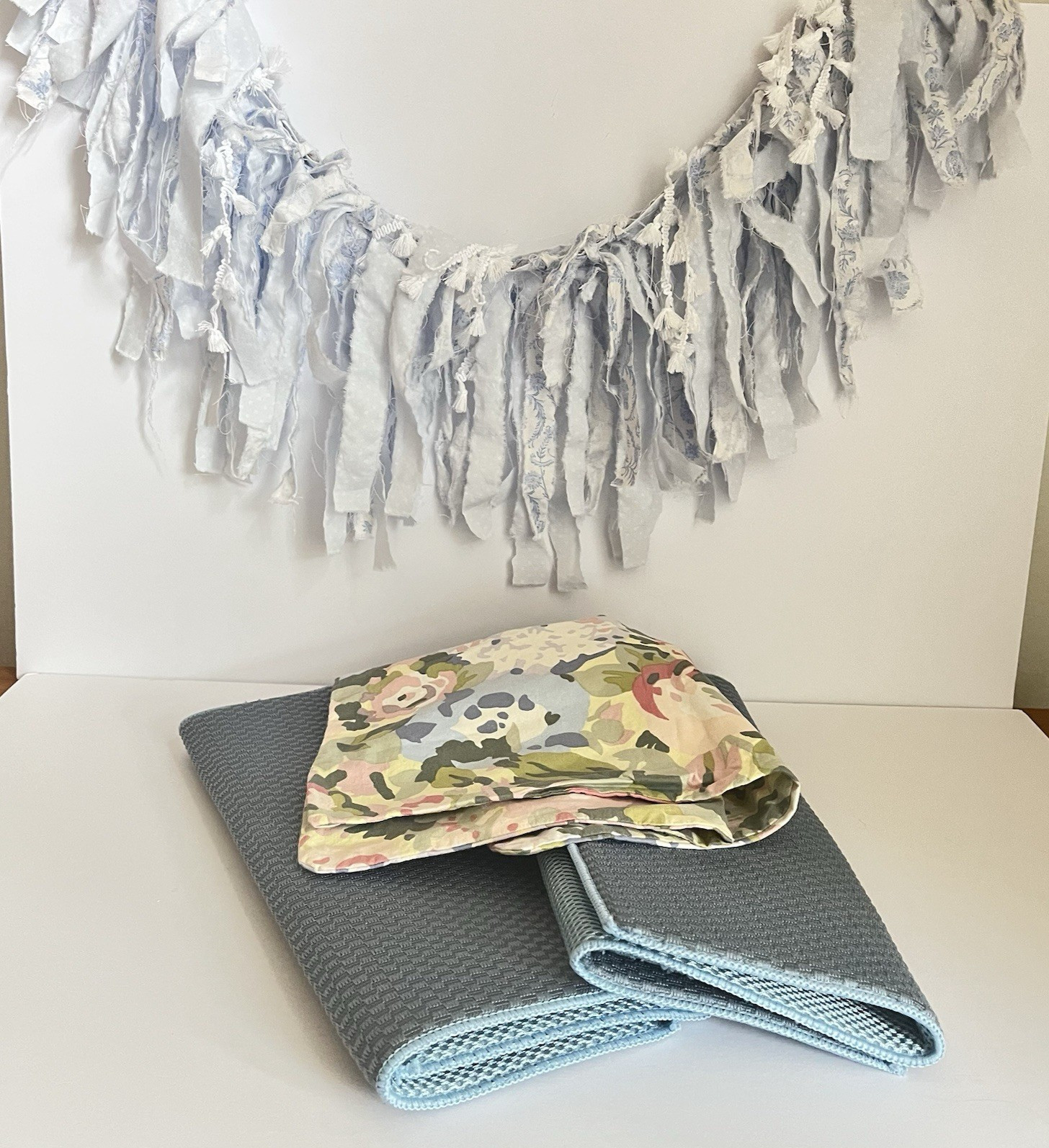Dorm Room decor blue shabby chic floral handmade garland pillowcase 2 dry mats