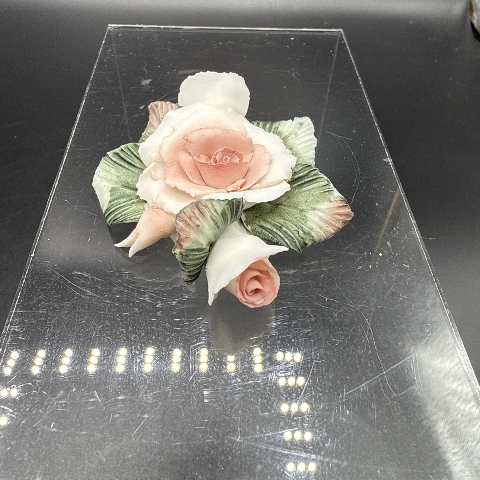 8 BEAUTIFUL PORCELAIN PINK ROSES W/ Full Bloom, 2 Buds & Green & White Leaves.