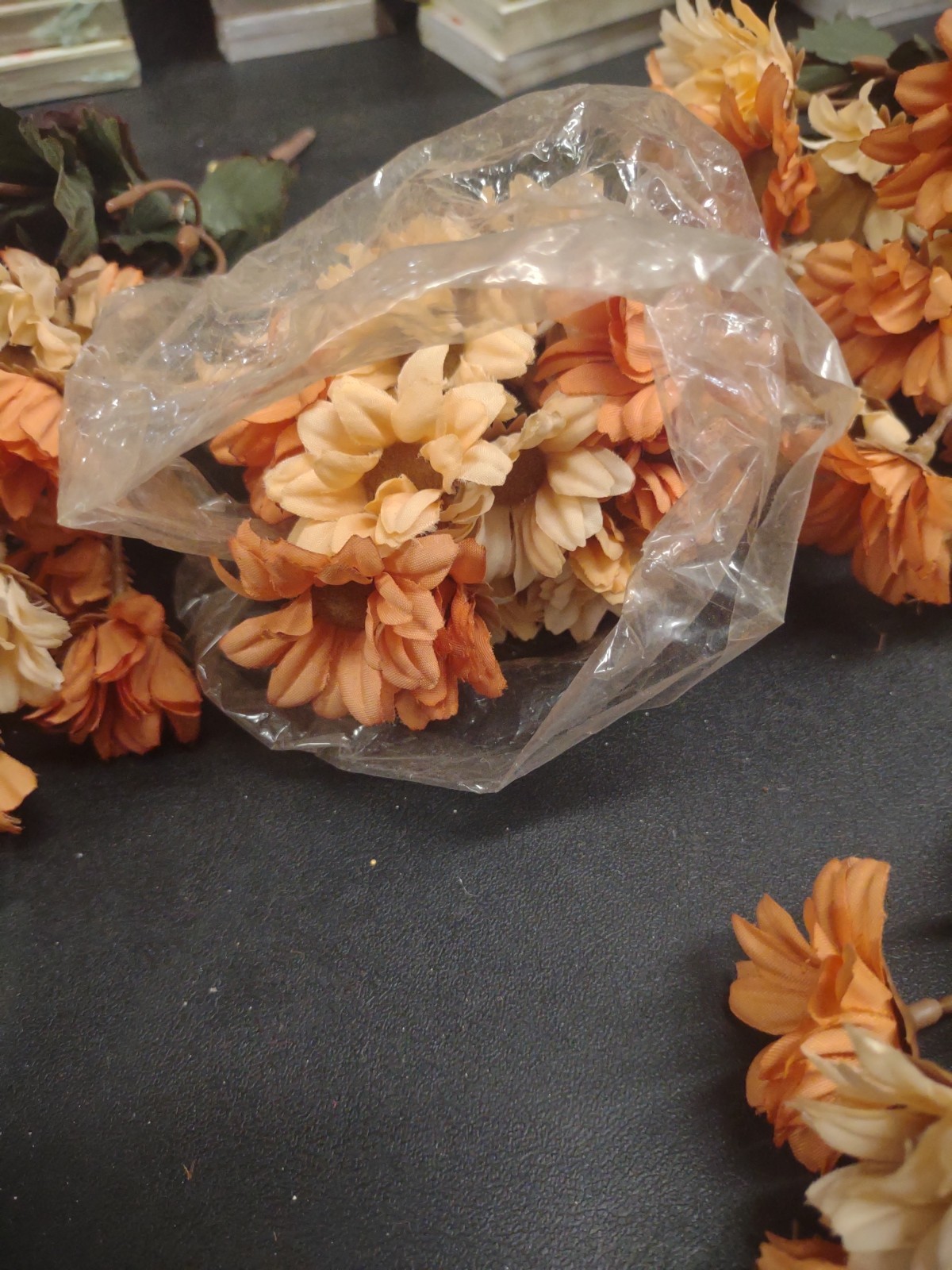 10″ Vintage Silk Mini Daisy Bush, 9 Stems, Caramel, Cream, & Peach Fall Daisies